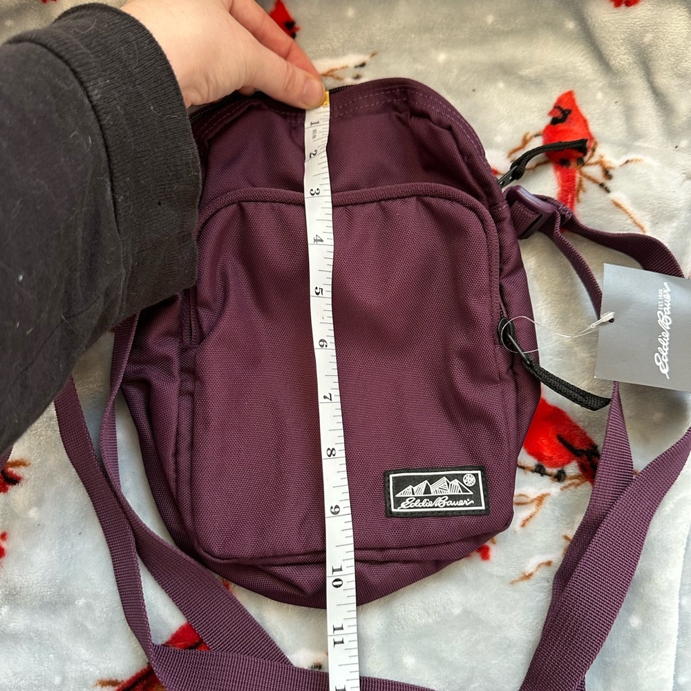 Eddie Bauer Jasper Crossbody Bag (Only 1 Available) - Picture 4 of 5